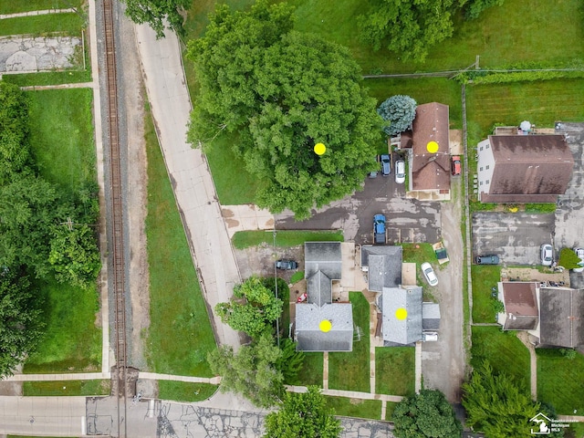 926 E Front St, Monroe, MI 48161 - aerial view of property and surrounding area