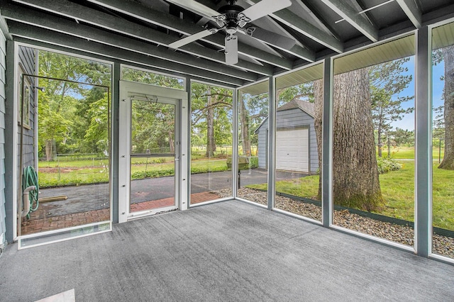 838 Lakeway Ave, Kalamazoo, MI 49001 - unfurnished sunroom with a ceiling fan
