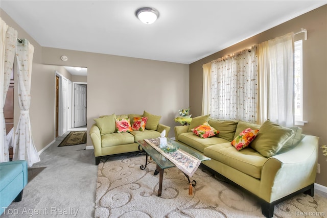 12876 Martin Rd, Warren, MI 48088 - living area featuring carpet and baseboards
