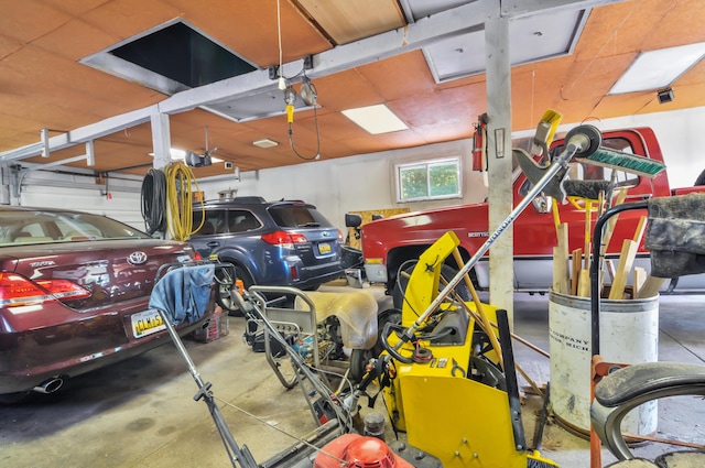 3914 135th Ave, Hersey, MI 49639 - view of garage