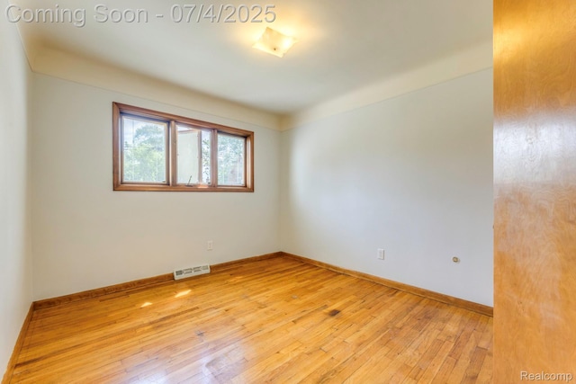 8571 Linda St, Warren, MI 48093 - spare room with hardwood / wood-style floors