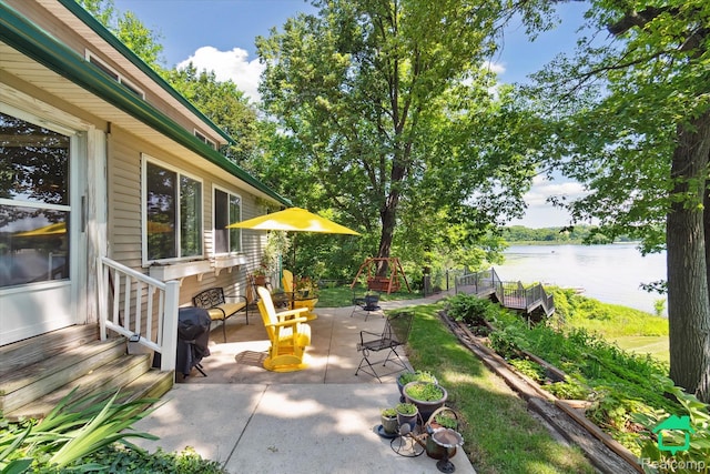 2340 Lakeview Dr, Brooklyn, MI 49230 - view of patio / terrace featuring a water view