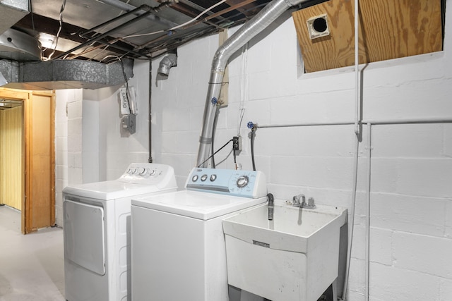 1200 Orchard Ave, Saint Joseph, MI 49085 - laundry area with washing machine and dryer