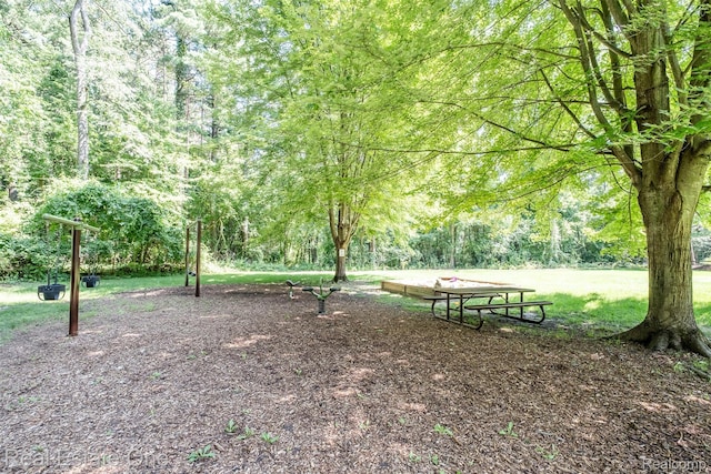 4079 Cumberland Ct, Commerce Twp, MI 48390 - view of home's community