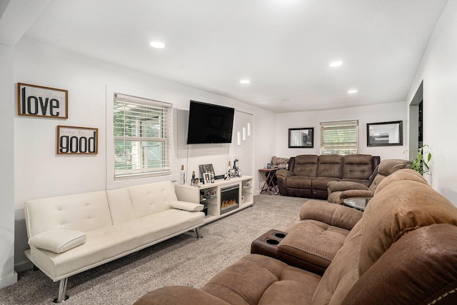 2559 Miner Ave, Muskegon, MI 49441 - carpeted living room featuring recessed lighting