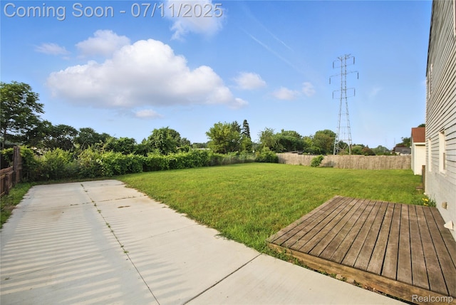 420 Wellsboro St, Walled Lake, MI 48390 - view of yard