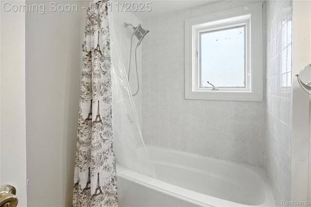 420 Wellsboro St, Walled Lake, MI 48390 - bathroom featuring shower / tub combo with curtain