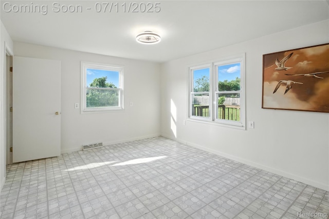 420 Wellsboro St, Walled Lake, MI 48390 - empty room with baseboards