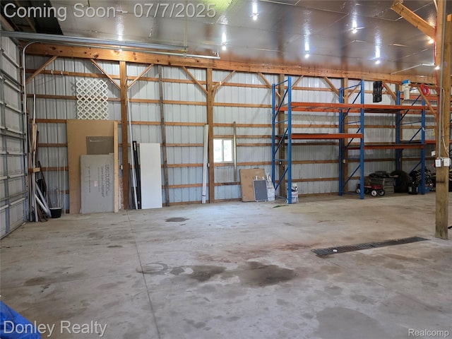 4605 Pleasant St, Clifford, MI 48727 - view of garage