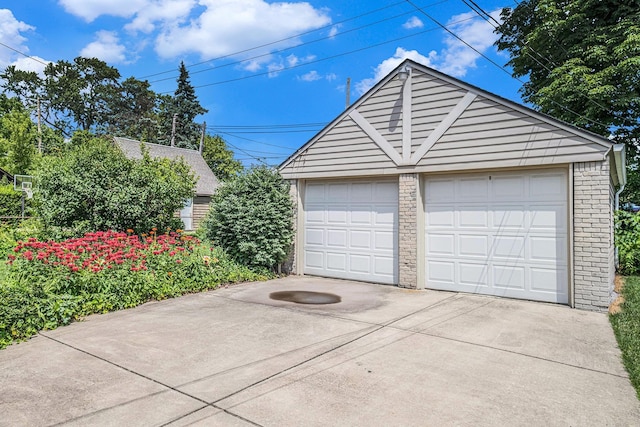 927 Kensington Ave, Flint, MI 48503 - view of detached garage