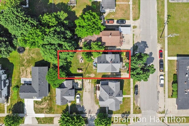 107 W Center St, Belding, MI 48809