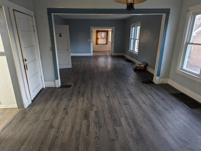 525 E Pine St, Edmore, MI 48829