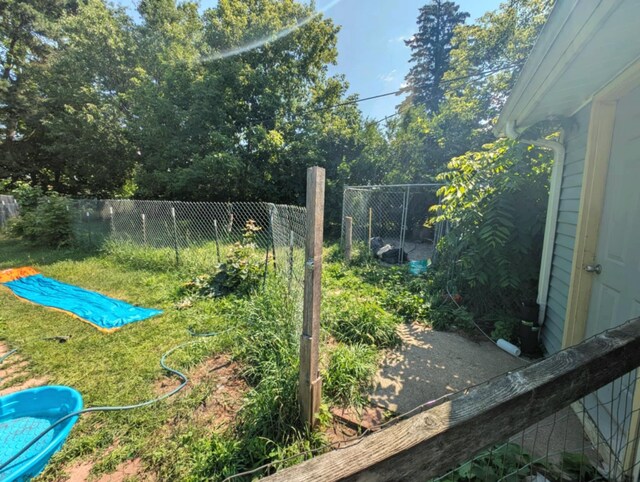 525 E Pine St, Edmore, MI 48829