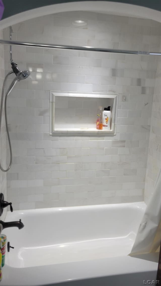 401 Budlong St, Adrian, MI 49221 - bathroom featuring  shower combination