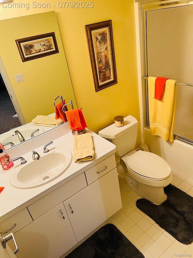 5348 Forest Ridge Dr, Clarkston, MI 48346 - bathroom with vanity, tile patterned flooring, and shower / bathtub combination