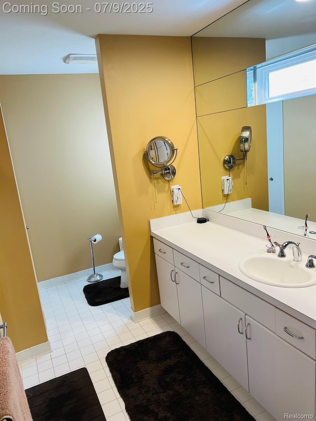5348 Forest Ridge Dr, Clarkston, MI 48346 - bathroom with tile patterned floors and vanity