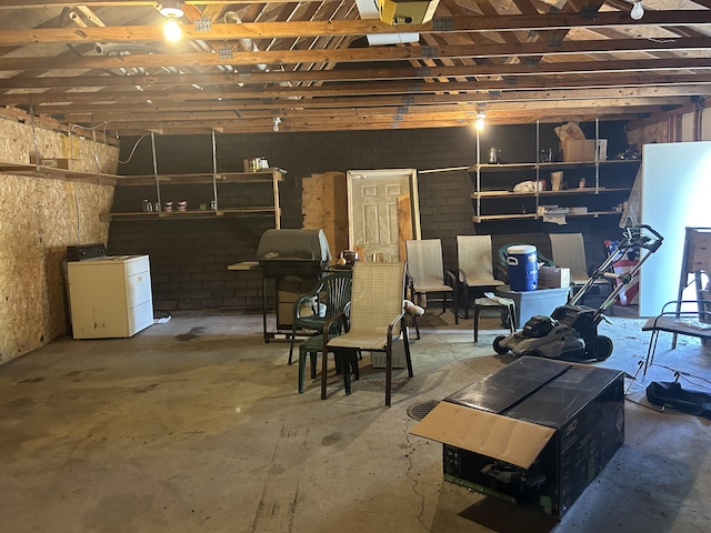 3423 S James Rd, Baldwin, MI 49304 - below grade area featuring washer / clothes dryer