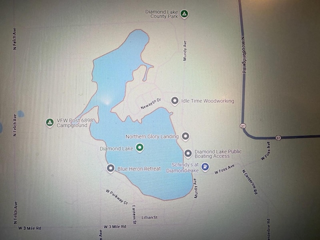 777 W Lincoln Ave, White Cloud, MI 49349 - map / location