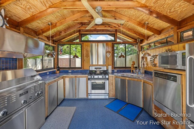 8201 Cherry Valley Ave SE, Caledonia, MI 49316