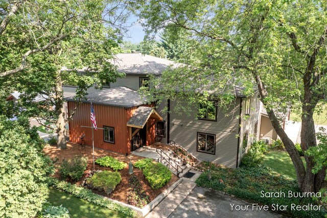 8201 Cherry Valley Ave SE, Caledonia, MI 49316