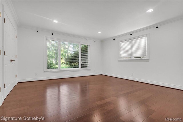1656 Keller Ln, Bloomfield Hills, MI 48302 - empty room with crown molding, wood finished floors, and recessed lighting