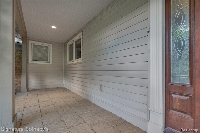 1656 Keller Ln, Bloomfield Hills, MI 48302 - entrance to property