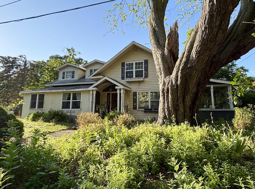 108 S Union St, Douglas, MI 49406 - photo 3