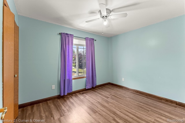 1786 Daisy Ln, Westland, MI 48186 - empty room featuring wood finished floors and a ceiling fan