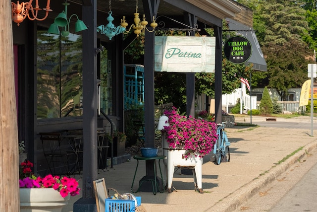 5015 Main St, Onekama, MI 49675 - exterior view of a chandelier