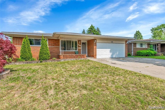28142 Liberty Dr, Warren, MI 48092 - photo 2