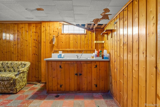 19163 Henry St, Melvindale, MI 48122 - bar featuring a sink and wooden walls