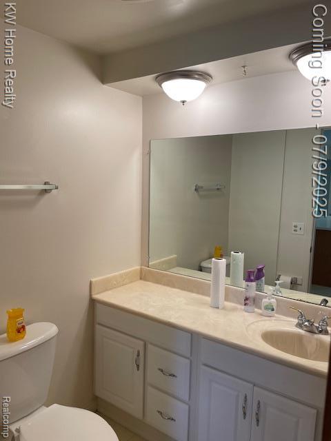 24890 Arden Park Dr, Farmington Hills, MI 48336 - bathroom featuring toilet and vanity