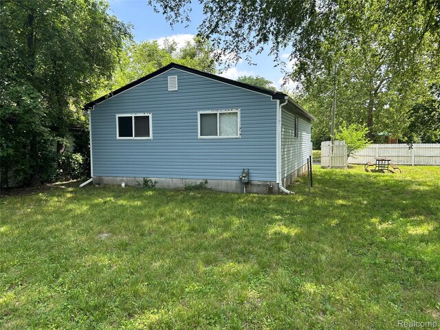 17439 Lumpkin St, Hamtramck, MI 48212 - photo 45