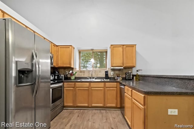 45089 Klingkammer St, Utica, MI 48317 - photo 13