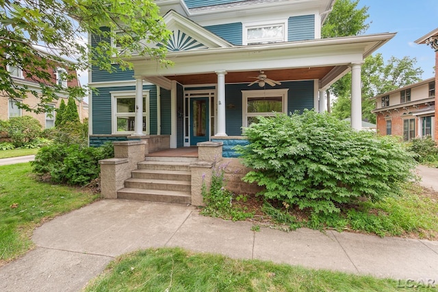 305 W Chicago Blvd, Tecumseh, MI 49286 - view of front of home featuring a porch and ceiling fan