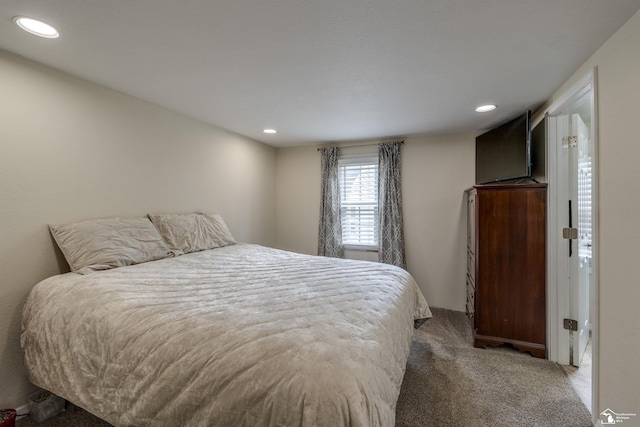 7768 Summerfield Rd, Lambertville, MI 48144 - carpeted bedroom featuring recessed lighting
