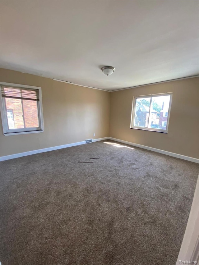 8063 Yolanda St, Detroit, MI 48234 - empty room featuring carpet and baseboards