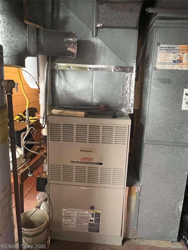 29203 Lake Park Dr, Farmington Hills, MI 48331 - utilities with heating unit