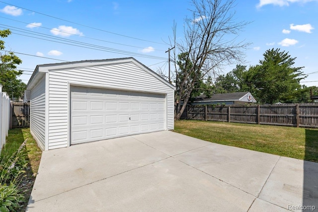 25615 Miracle Dr, Madison Heights, MI 48071 - view of detached garage