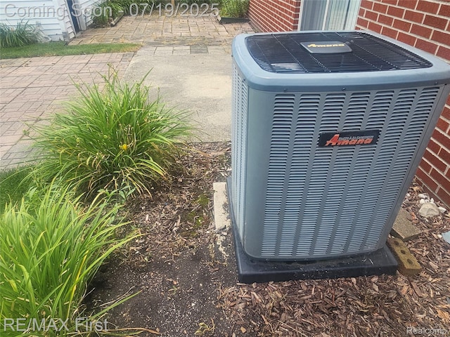 24504 Marine St, Eastpointe, MI 48201 - photo 28