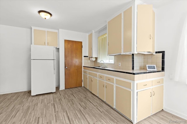 19444 Yonka St, Detroit, MI 48234 - photo 11