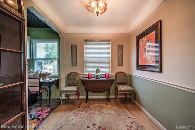2233 Kohler St, Waterford, MI 48329 - sitting room featuring wood finished floors and baseboards