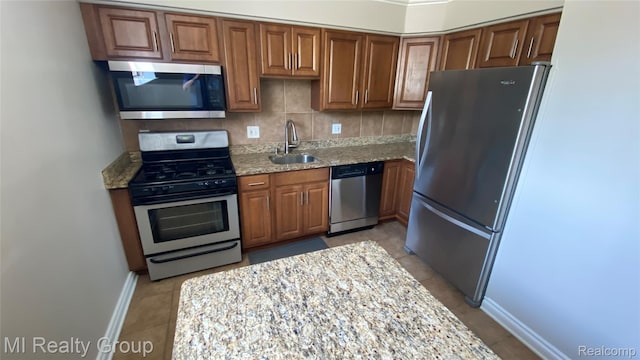 8240 Crestview Dr Unit B1, Sterling Heights, MI 48312 - photo 8