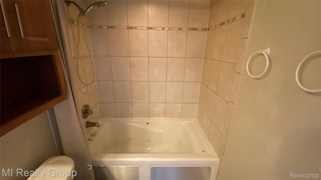 8240 Crestview Dr Unit B1, Sterling Heights, MI 48312 - photo 14