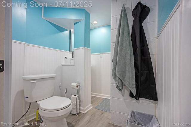 28640 Florence St, Northville, MI 48135 - bathroom featuring a wainscoted wall and wood finished floors