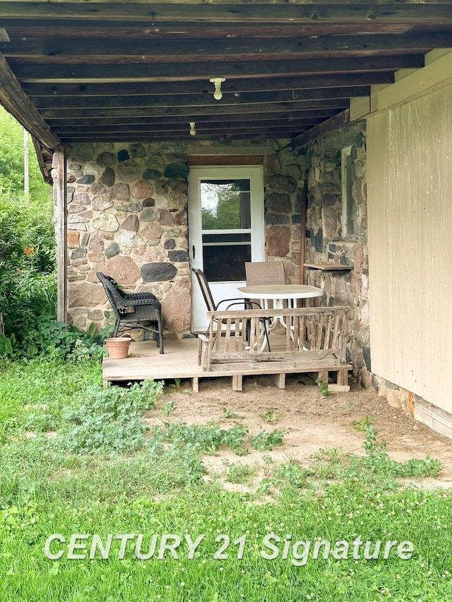 2410 Jossman Rd, Holly, MI 48442 - view of patio