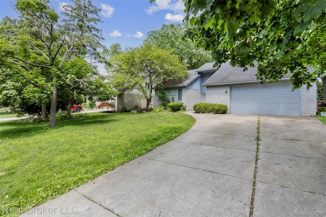 3195 Green Oaks Dr, West Bloomfield, MI 48324 - photo 3