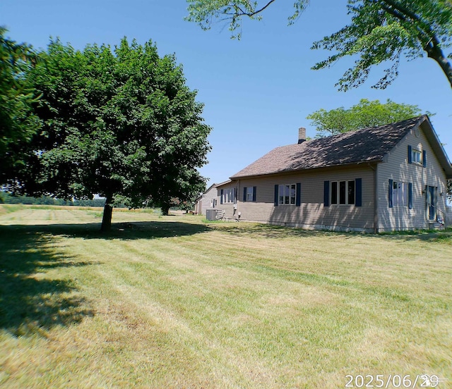 3380 Stewart Rd, Monroe, MI 48162 - view of green lawn