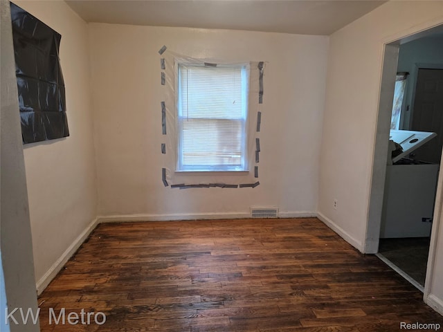 18639 Kelly Rd, Detroit, MI 48224 - empty room with wood finished floors and baseboards