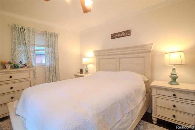 21102 Knudsen Dr, Grosse Ile, MI 48138 - bedroom featuring a ceiling fan